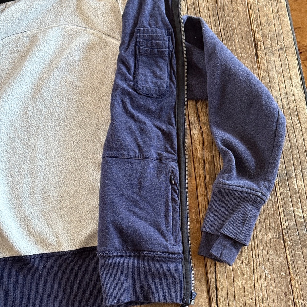 Lululemon Athletica Navy Blue Hoodie - Picture 4 of 4